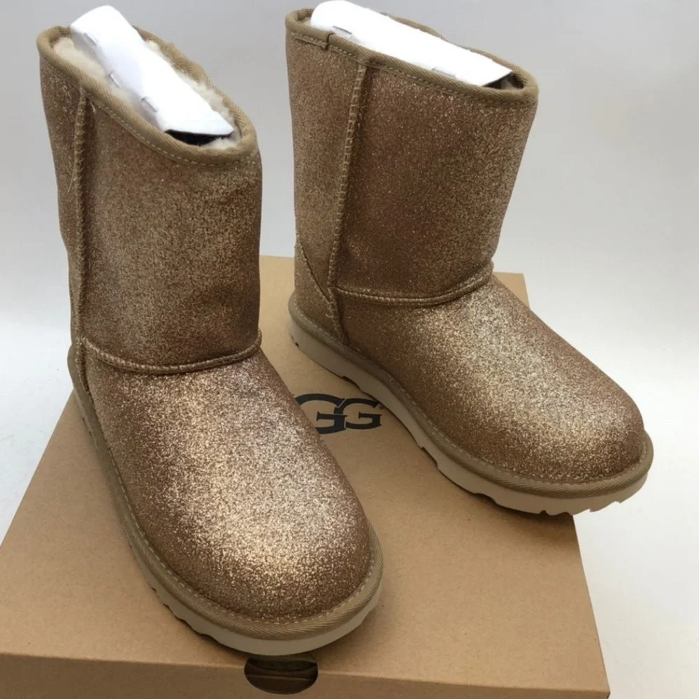 Ugg classic boots girls youth size 6.0 gold glitter NEW with box